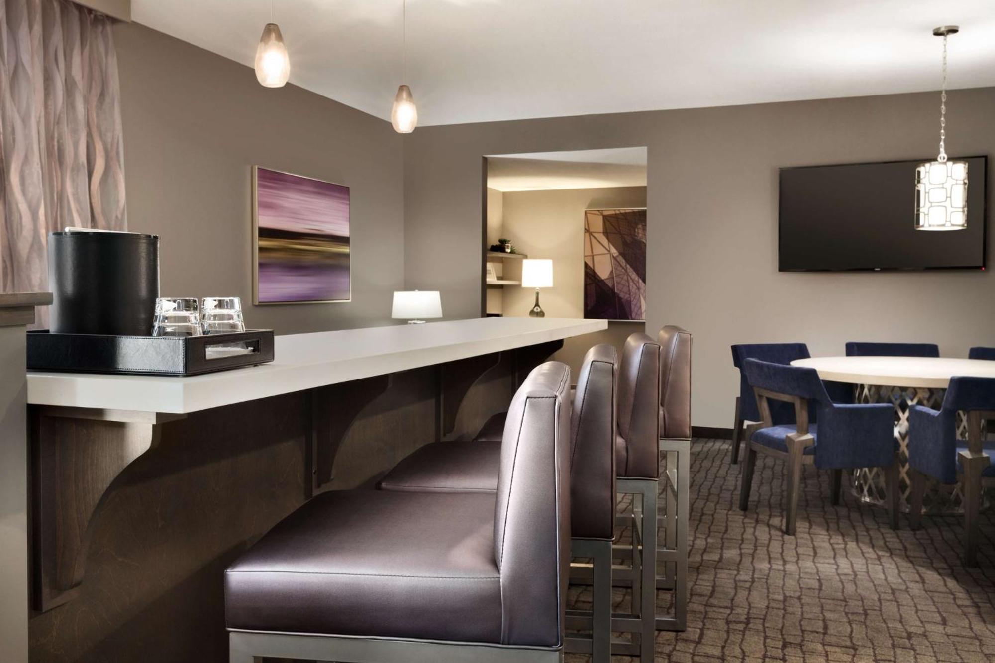Embassy Suites By Hilton Charlotte Uptown Eksteriør billede