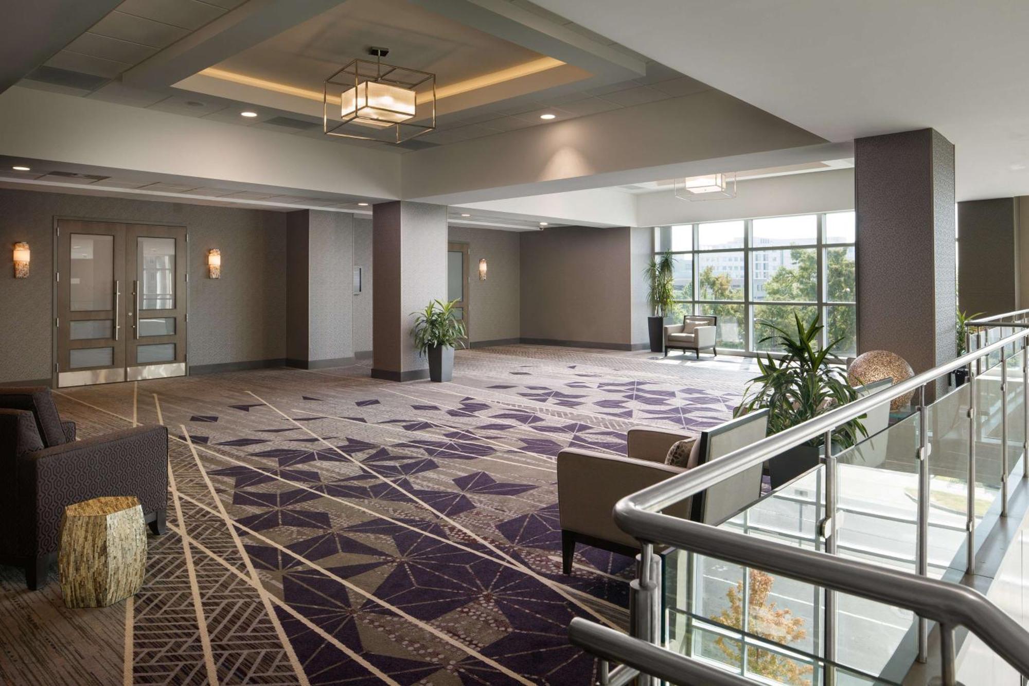 Embassy Suites By Hilton Charlotte Uptown Eksteriør billede