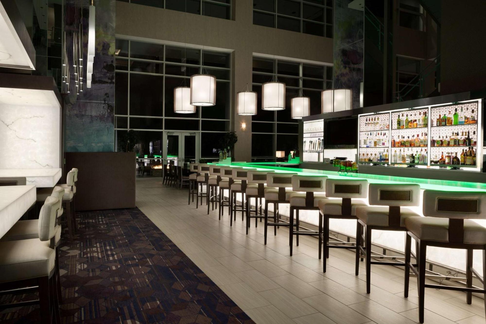 Embassy Suites By Hilton Charlotte Uptown Eksteriør billede