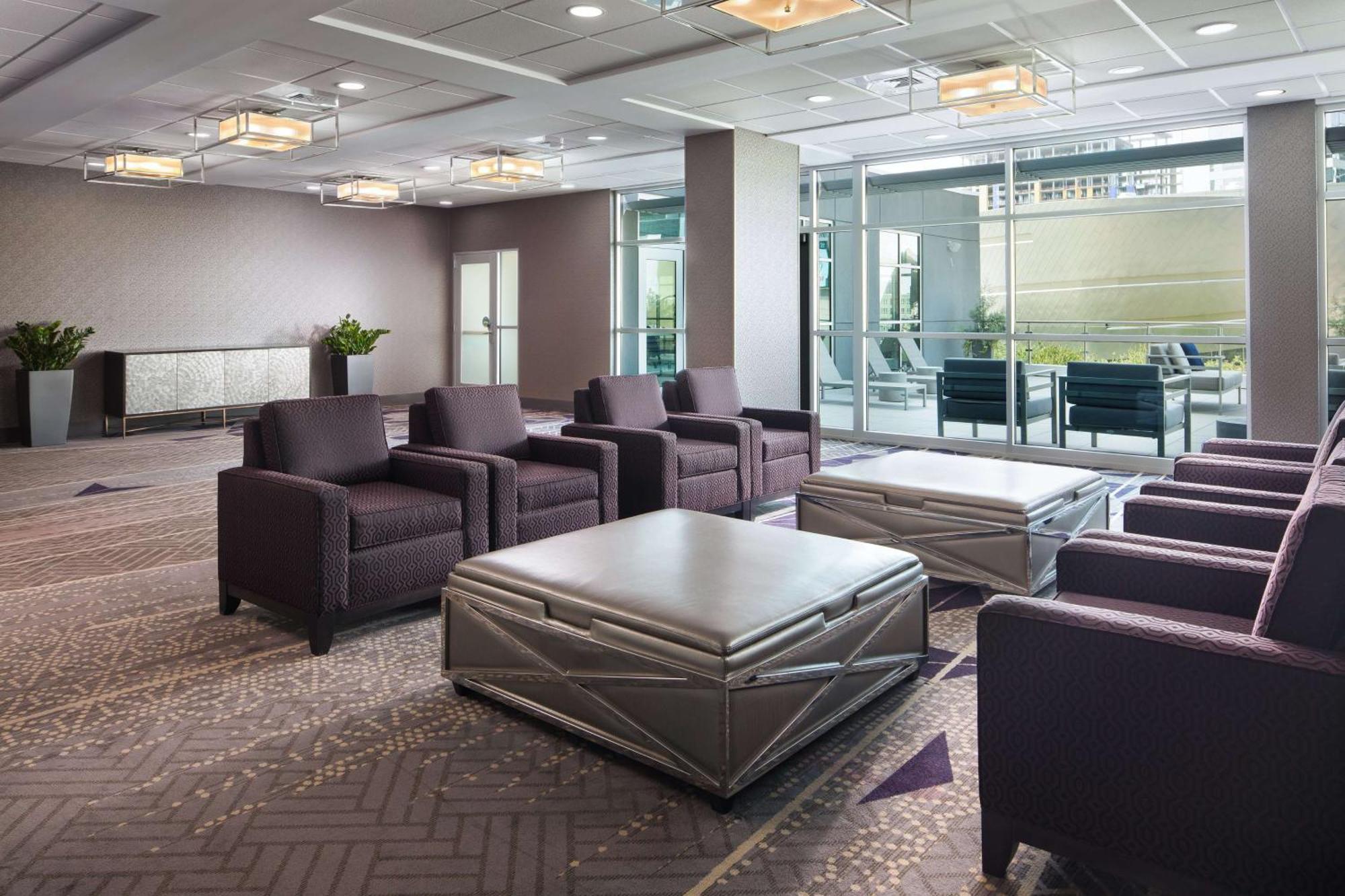 Embassy Suites By Hilton Charlotte Uptown Eksteriør billede